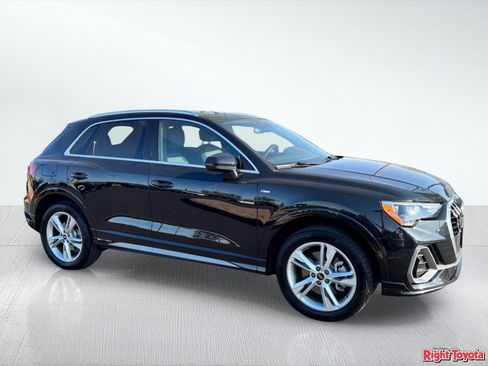 Used 2022 Audi Q3 2.0T Premium w/ Convenience Package AWD/4WD image 8