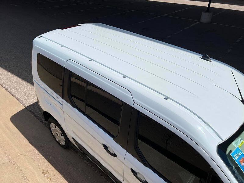 Used 2022 Ford Transit Connect XL FWD image 16