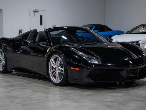 Used 2018 Ferrari 488 Spider RWD image 79