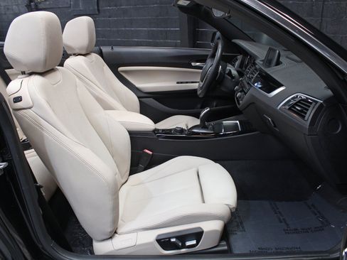 Used 2018 BMW 230i Convertible RWD image 44
