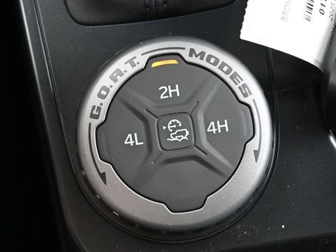 New 2025 Ford Bronco Big Bend image 28