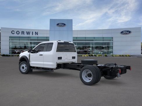 New 2025 Ford F450 XL w/ XL Chrome Package AWD/4WD image 5