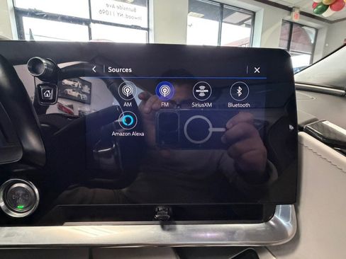 Used 2024 Chevrolet Corvette Stingray Premium Conv w/ 3LT image 61