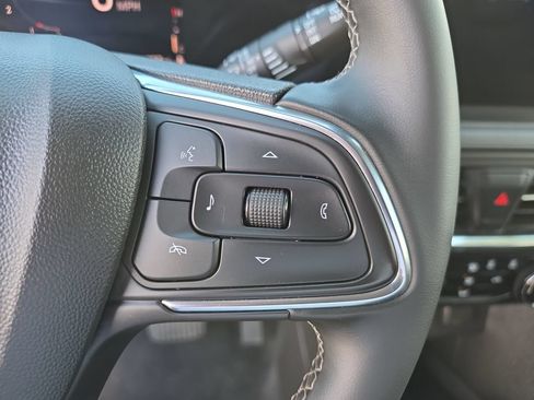 Used 2025 Buick Encore GX Preferred FWD image 30