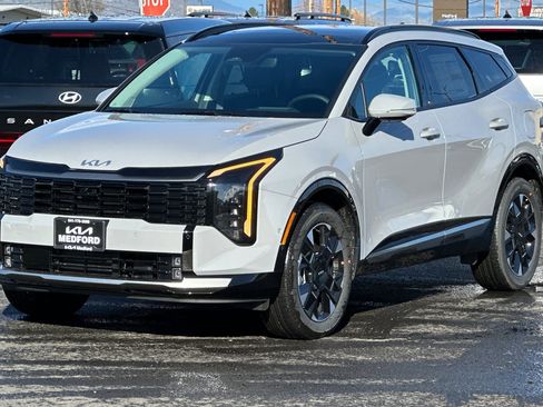 Certified 2026 Kia Sportage SX Prestige image 9