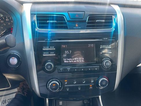 Used 2015 Nissan Altima 2.5 S w/ Power Driver Seat Package FWD image 33
