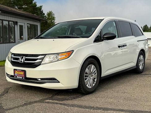 Used 2014 Honda Odyssey LX image 7