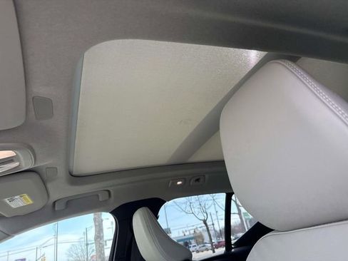 New 2026 Volvo XC40 B5 Ultra image 22