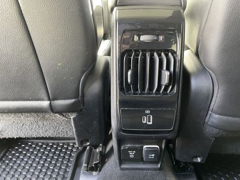 Certified 2022 Jeep Compass Latitude w/ Convenience Group image 37