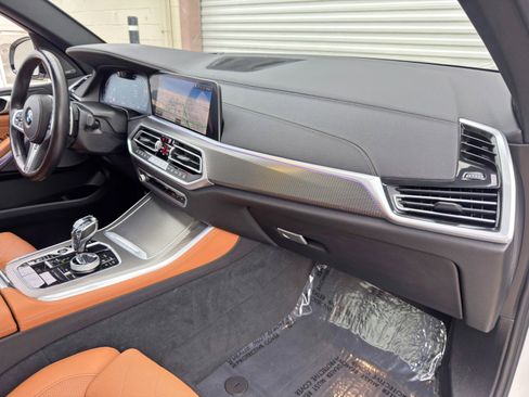 Used 2023 BMW X5 xDrive40i w/ Executive Package AWD/4WD image 14