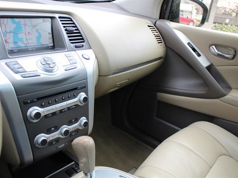 Used 2013 Nissan Murano SL w/ Navigation Pkg image 14