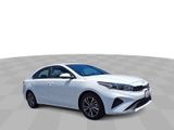 Used 2022 Kia Forte LXS image 2