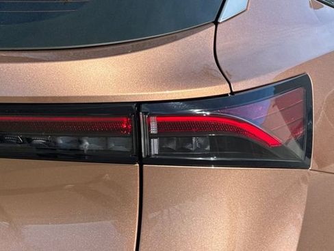 Used 2023 Nissan Ariya FWD image 48