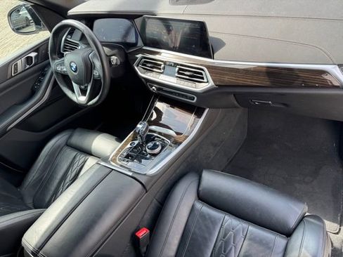Certified 2023 BMW X5 xDrive40i w/ Executive Package image 30