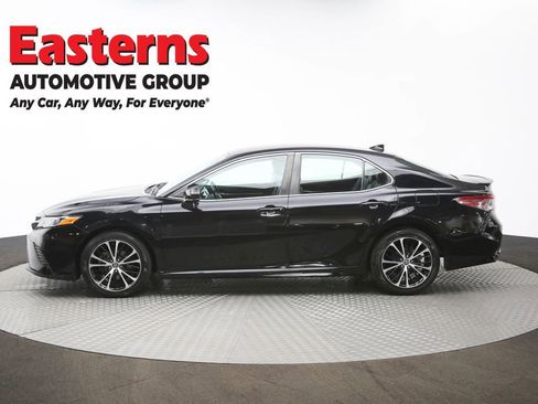 Used 2019 Toyota Camry SE image 57