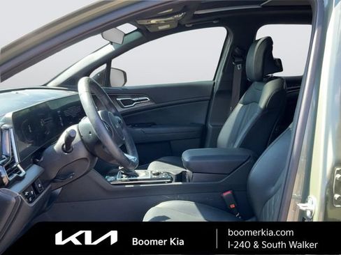 Certified 2025 Kia Sportage X-Line w/ Premium Package AWD/4WD image 17