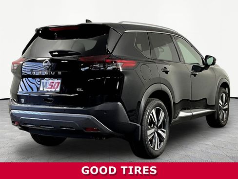 Used 2023 Nissan Rogue SL FWD image 6