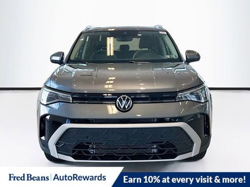 New 2026 Volkswagen Taos SE AWD/4WD image 2