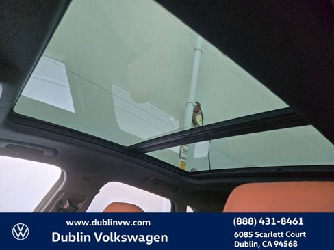 Used 2023 Audi Q3 2.0T Premium w/ Convenience Package image 17