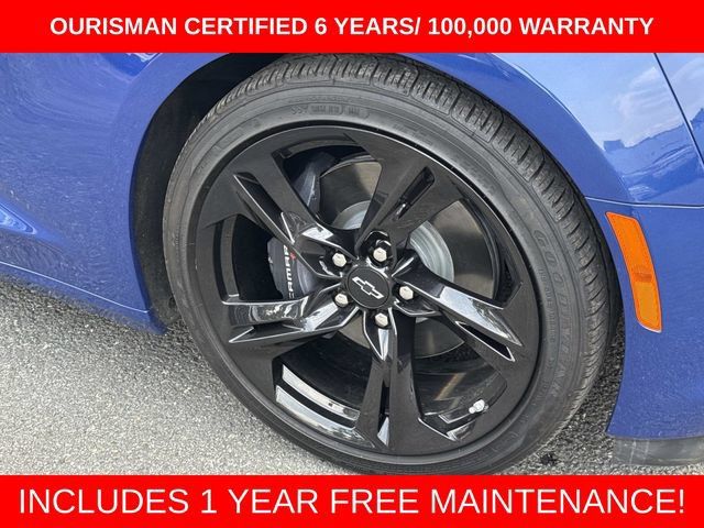 Used 2022 Chevrolet Camaro LT RWD image 7