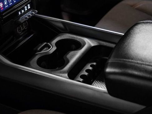 Used 2021 RAM 1500 Big Horn image 23