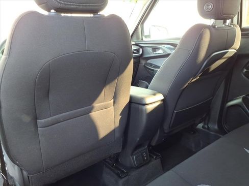 Certified 2023 Chevrolet TrailBlazer LT w/ Convenience Package image 24