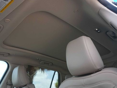 Used 2024 Lincoln Aviator Reserve w/ Equipment Group 201A RWD image 24