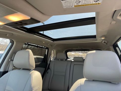 Certified 2024 Nissan Rogue SL w/ SL Premium Package image 28