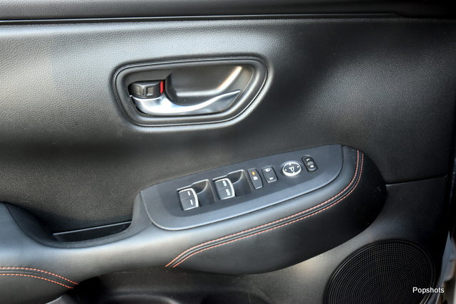 Certified 2024 Honda HR-V Sport image 7