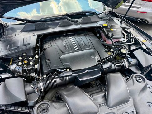 Used 2012 Jaguar XJ RWD image 5