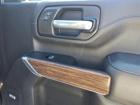 Used 2022 Chevrolet Silverado 3500 High Country w/ Snow Plow Prep/Camper Package image 7