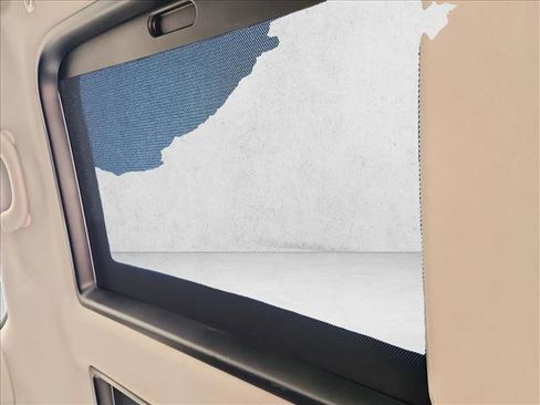 Certified 2024 MINI Cooper SE image 16