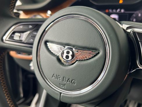 Used 2024 Bentley Continental GT Azure image 24