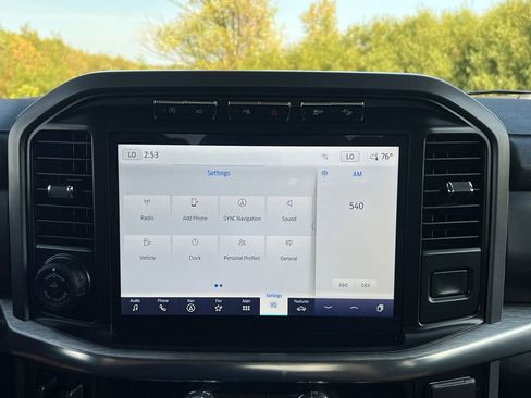 Used 2023 Ford F150 Lariat w/ Equipment Group 502A High image 28