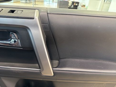 Used 2023 Toyota 4Runner Limited image 20
