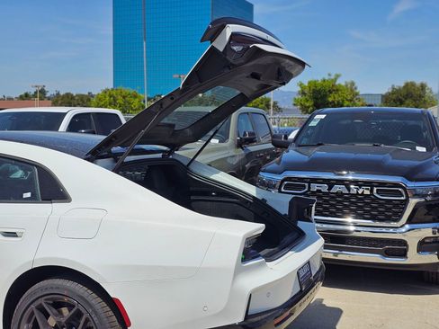 New 2026 Dodge Charger Scat Pack image 7