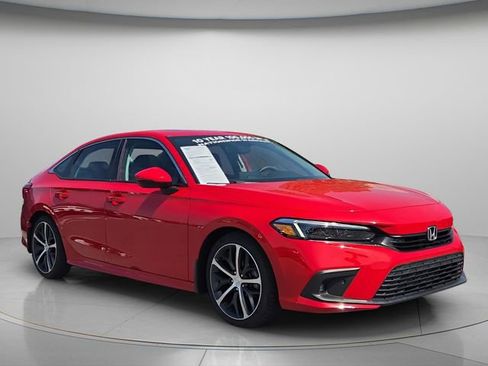 Used 2023 Honda Civic Touring image 8