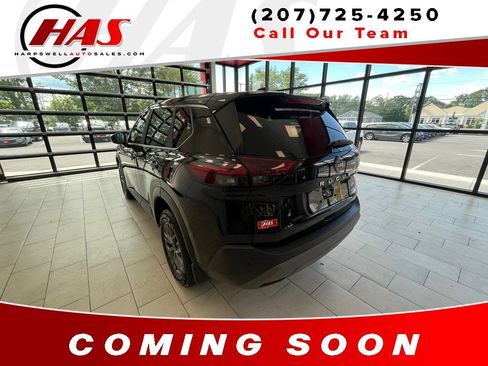 Used 2023 Nissan Rogue S AWD/4WD image 4
