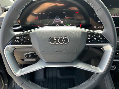 New 2025 Audi Q5 Premium image 23