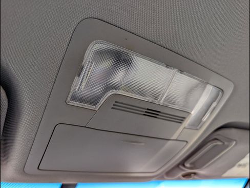 Used 2014 Toyota Camry SE image 15