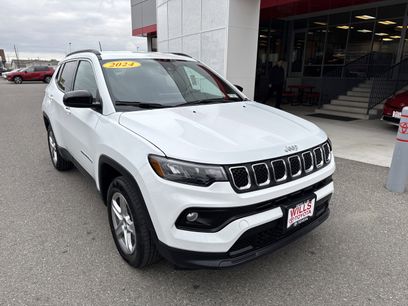 Used 2024 Jeep Compass Latitude w/ Altitude Special Edition