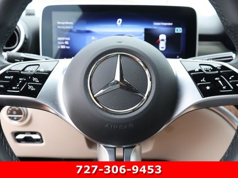 Certified 2023 Mercedes-Benz C 300 Sedan image 23
