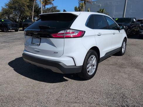 Used 2024 Ford Edge SEL image 3