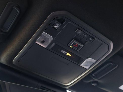 New 2025 Toyota 4Runner Trailhunter image 16