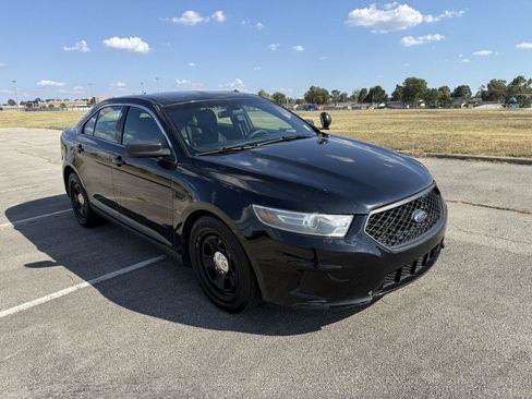 Used 2016 Ford Taurus Police Interceptor FWD image 2