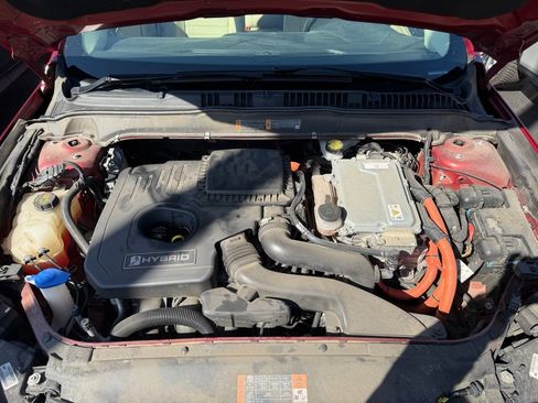 Used 2016 Ford Fusion SE w/ Equipment Group 502A FWD image 29
