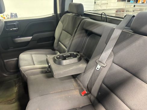 Used 2018 Chevrolet Silverado 1500 LT w/ All Star Edition AWD/4WD image 28