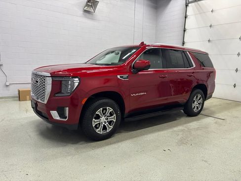 Used 2022 GMC Yukon SLE w/ Max Trailering Package AWD/4WD image 8