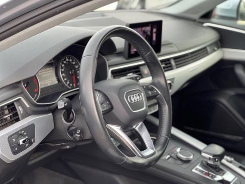 Used 2017 Audi A4 2.0T allroad Premium Plus w/ Premium Plus Package image 17