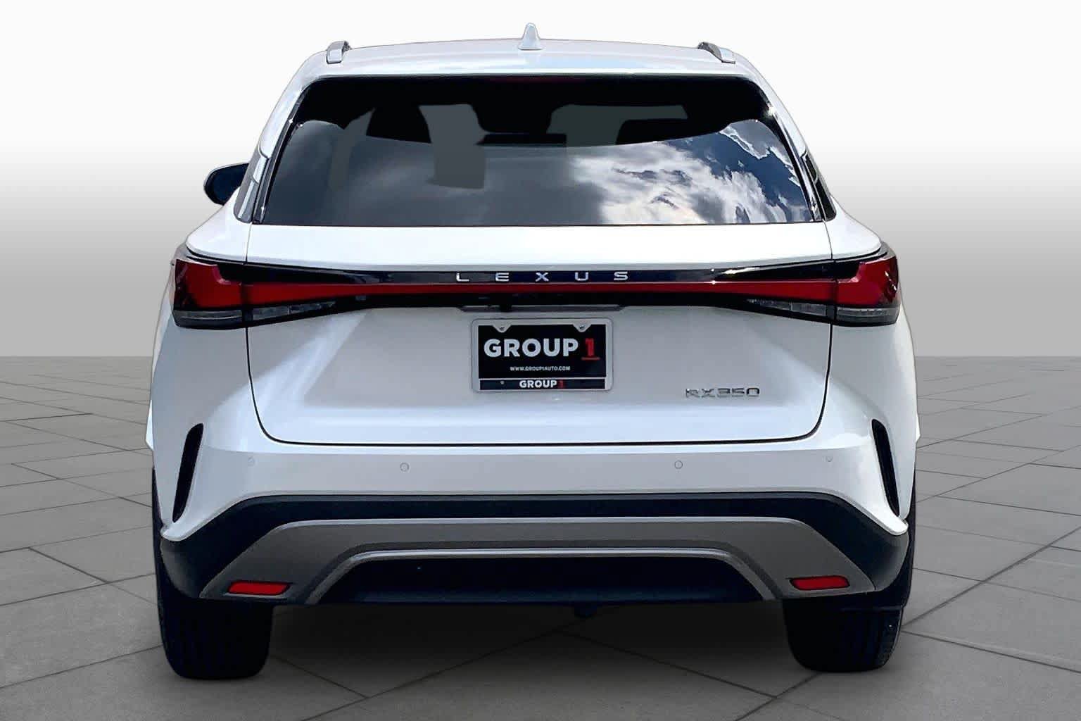 Certified 2024 Lexus RX 350 Premium w/ Accessory Package (Z1) FWD image 5